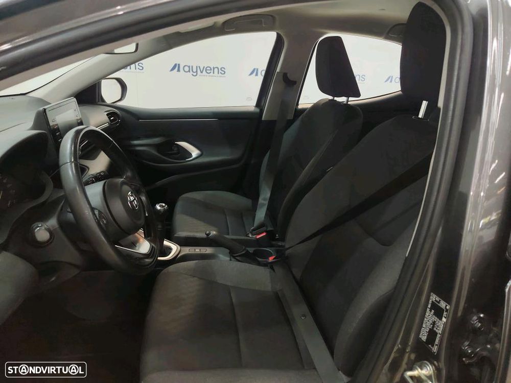Toyota Yaris 1.0 VVT-i Comfort Plus - 6