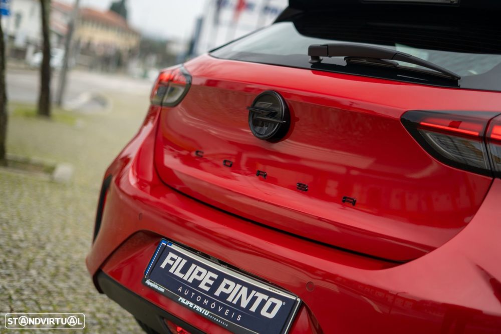 Opel Corsa 1.2 T GS - 40