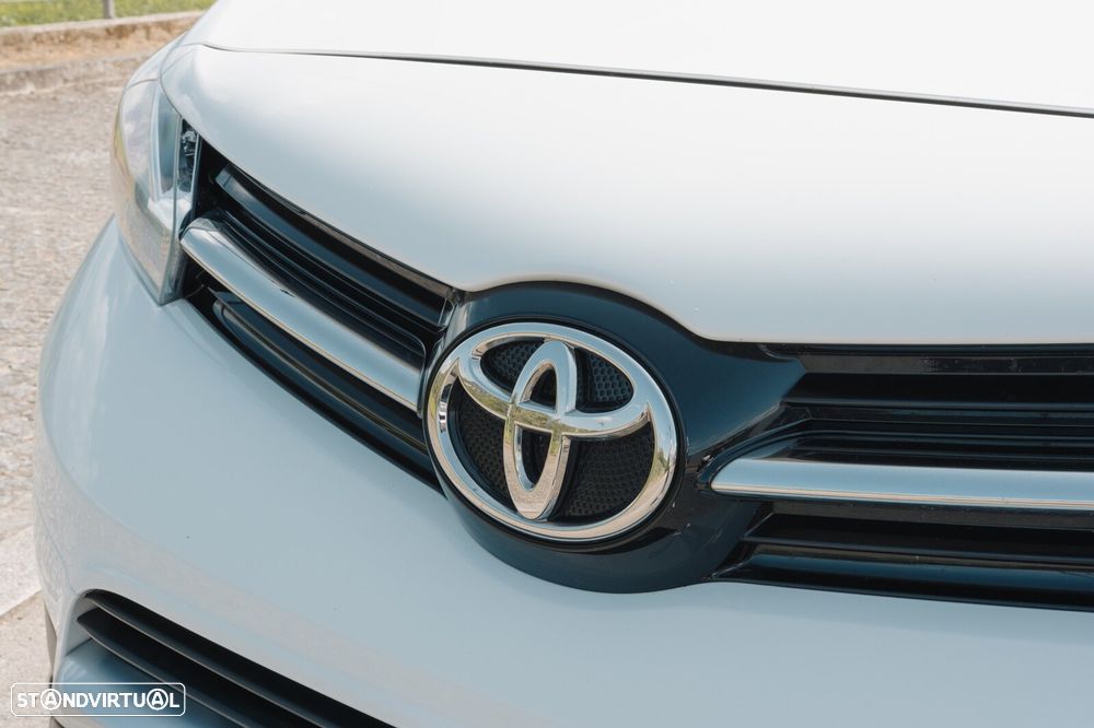 Toyota Proace Verso 1.5 D-4D L1 1.0T Exclusive 9L PDL - 3