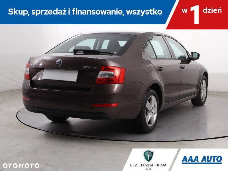 Skoda Octavia - 7