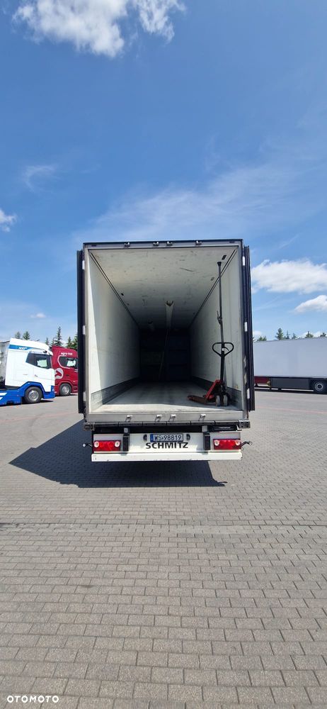 Schmitz Cargobull SCB S3B - 16