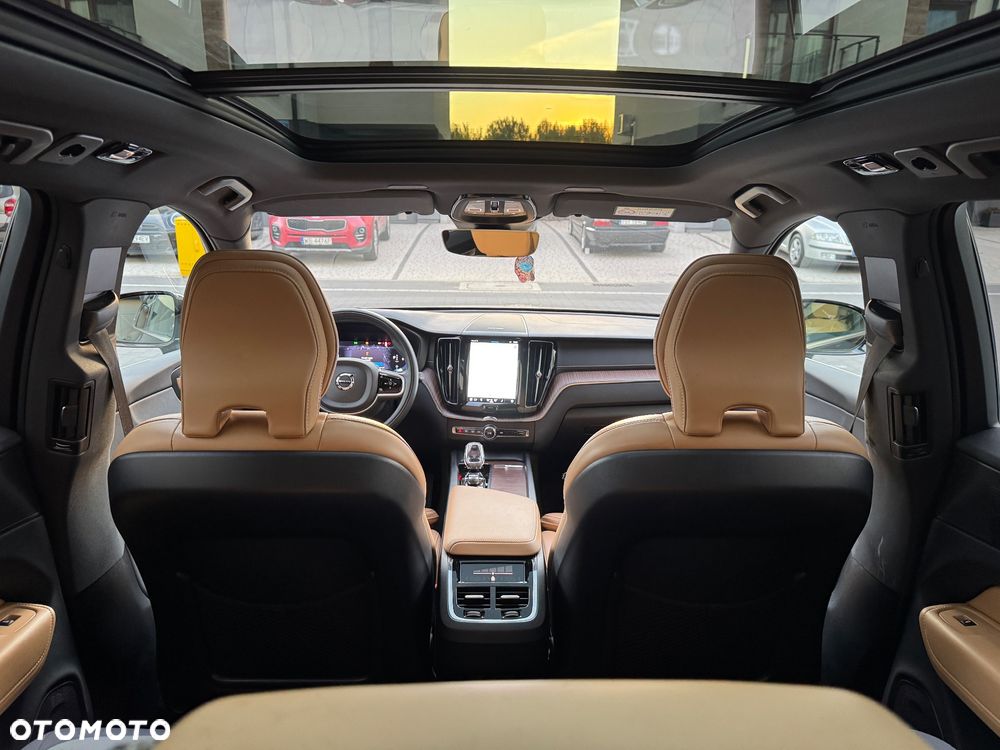 Volvo XC 60 D5 AWD Inscription - 17