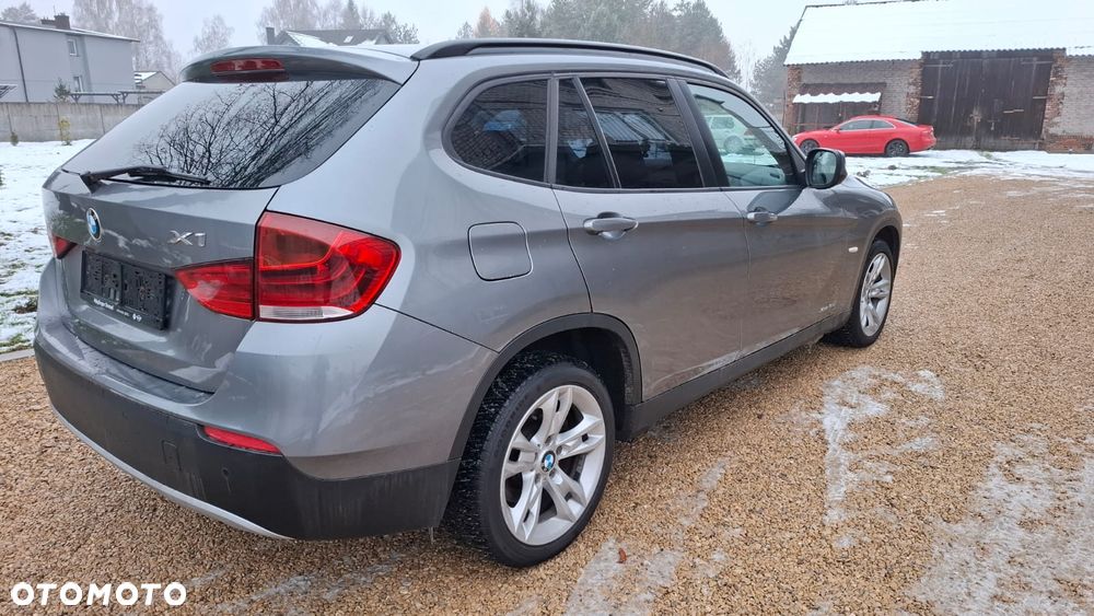BMW X1 xDrive18d - 5