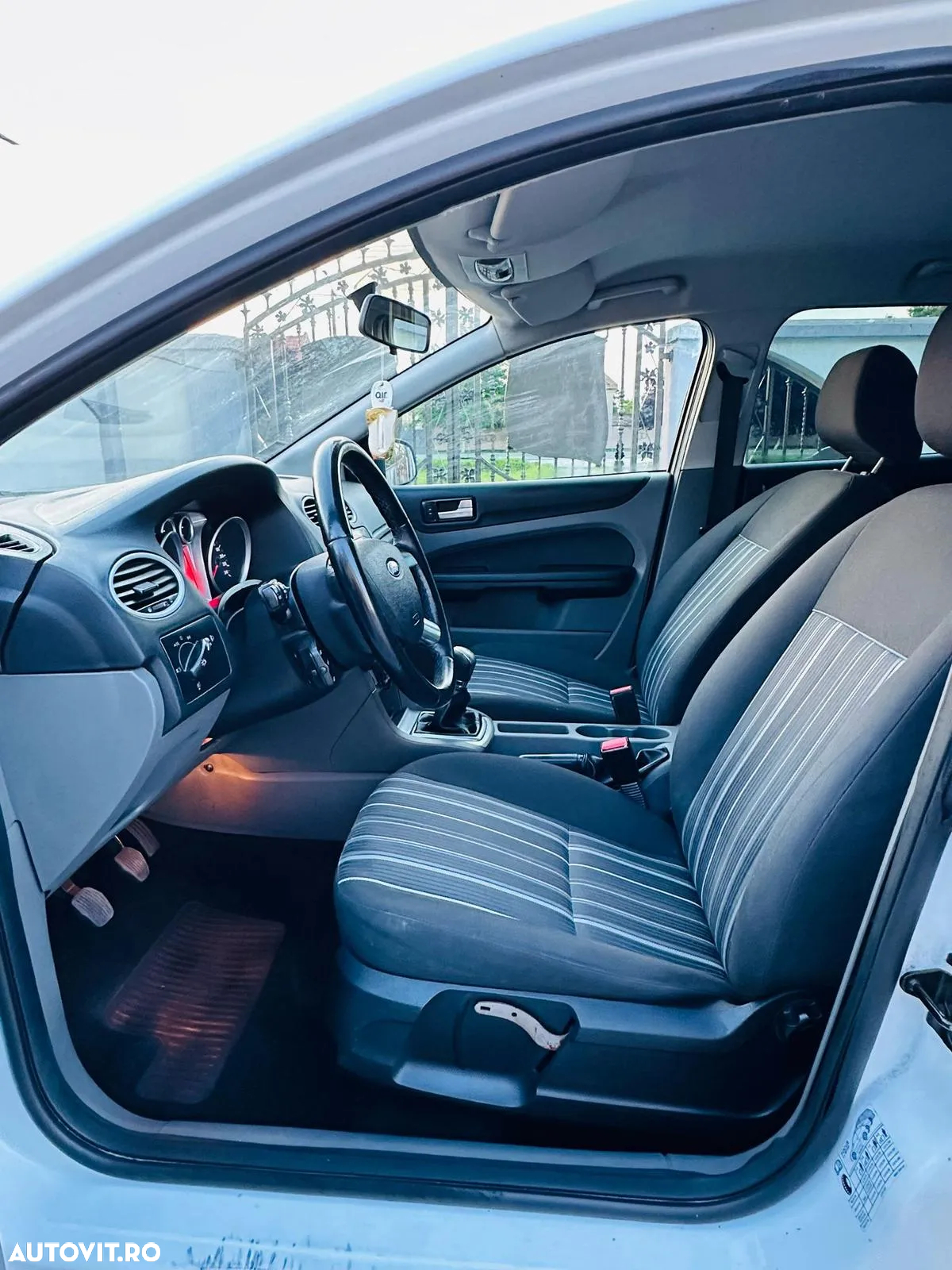 Ford Focus - 6