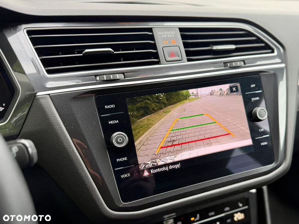 Volkswagen Tiguan - 10