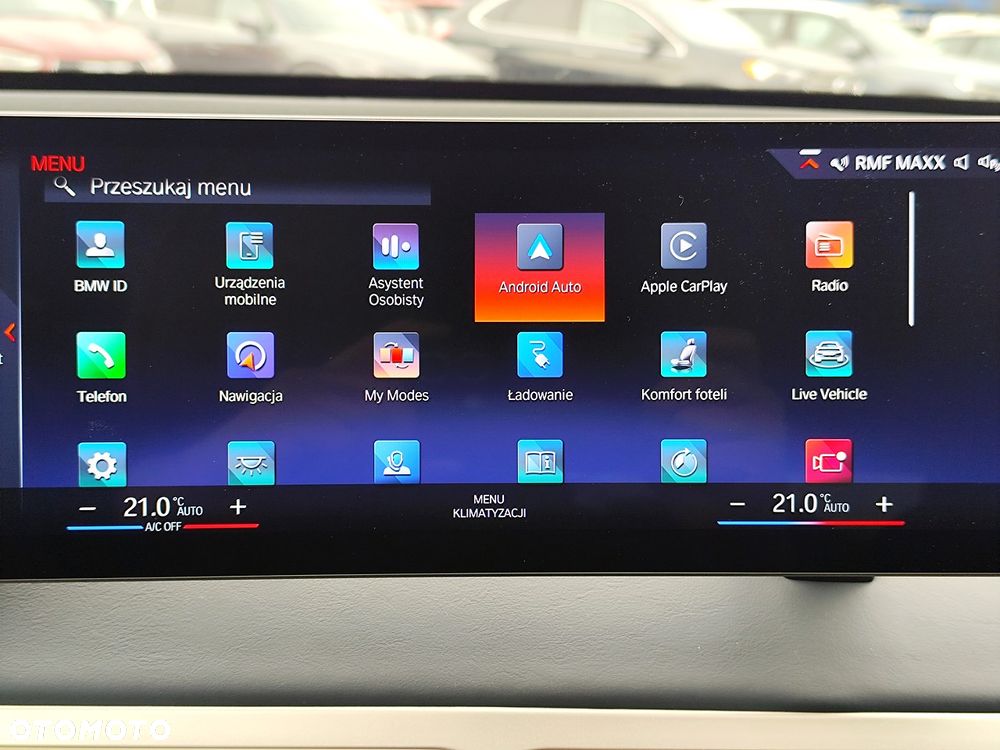 BMW iX xDrive40 76.6kWh Signature - 25