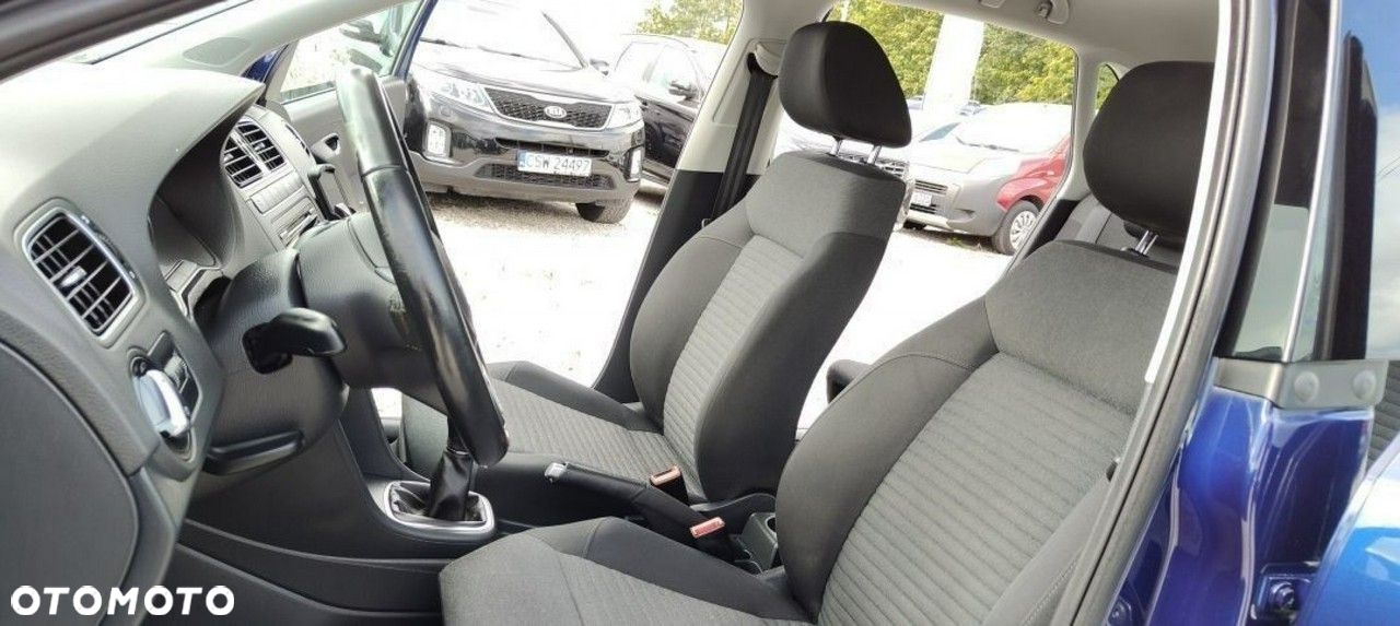 Volkswagen Polo - 22