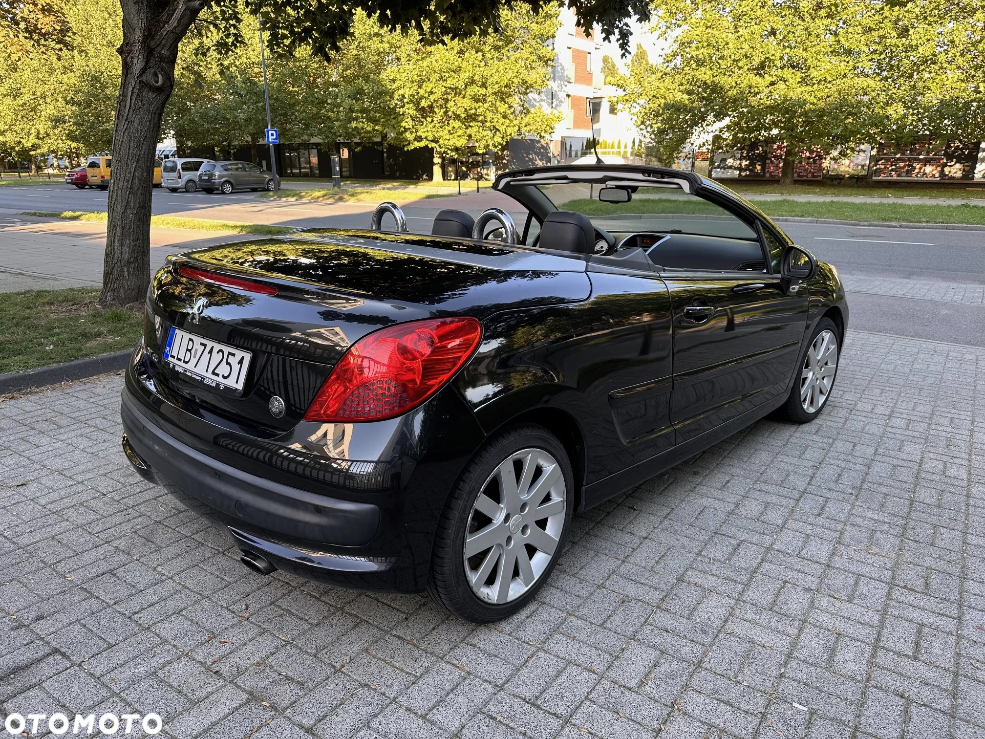Peugeot 207 CC 120 VTi Automatik Roland Garros - 3