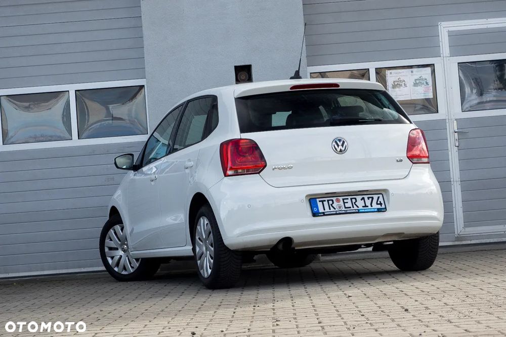 Volkswagen Polo 1.4 16V Highline - 9