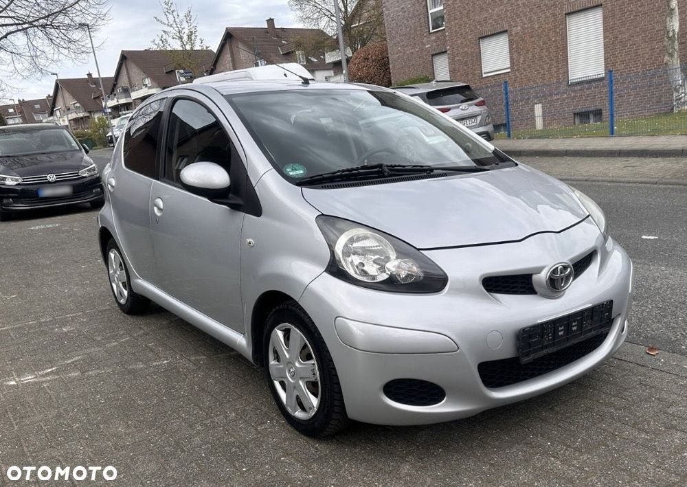 Toyota Aygo 1.0 VVT-i Terra A/C - 2