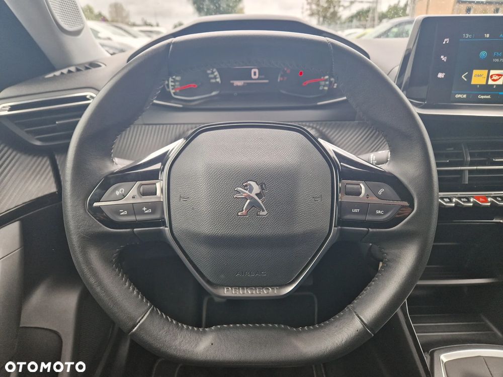 Peugeot 2008 1.2 PureTech Active S&S - 12