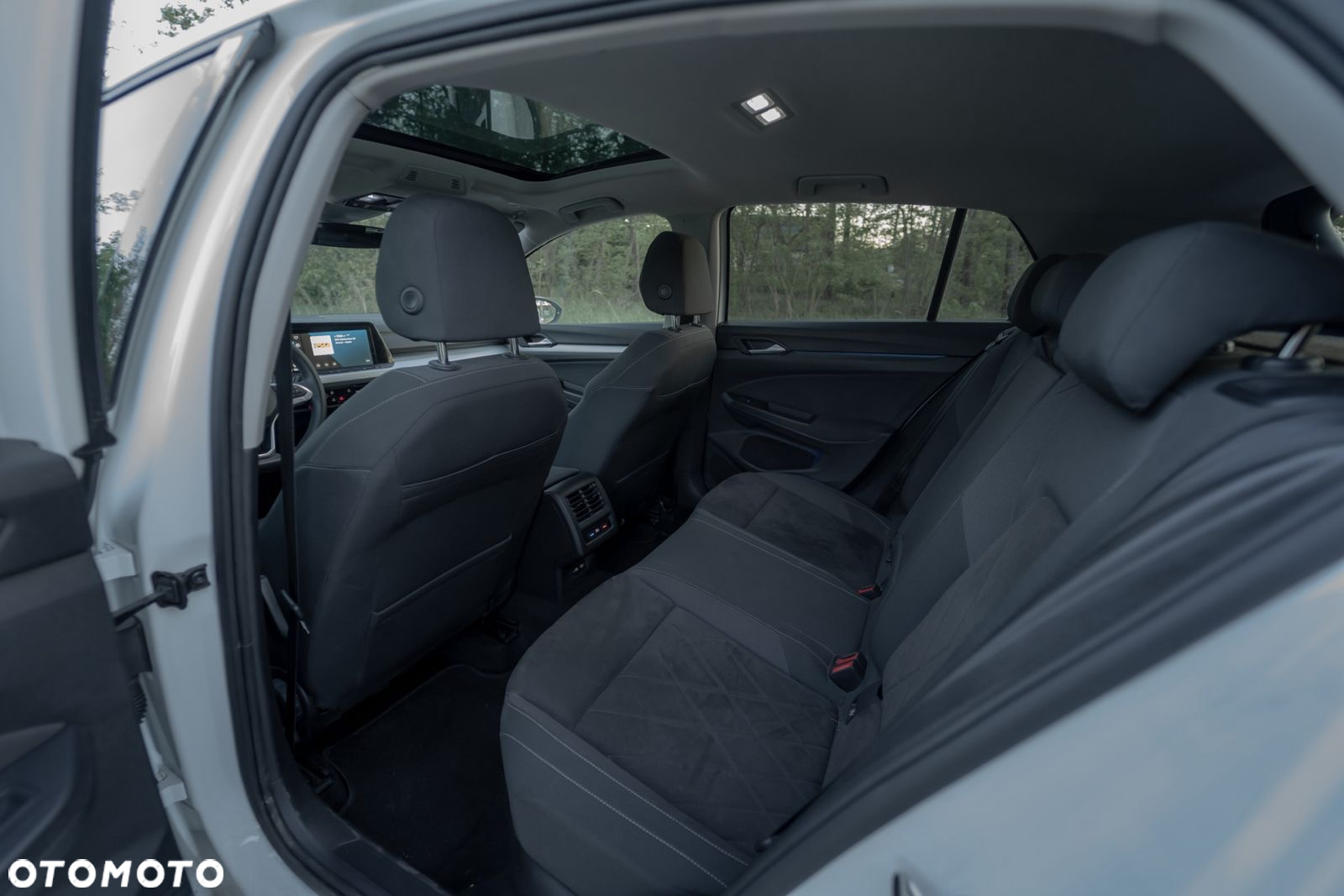 Volkswagen Golf VIII 2.0 TDI - 16