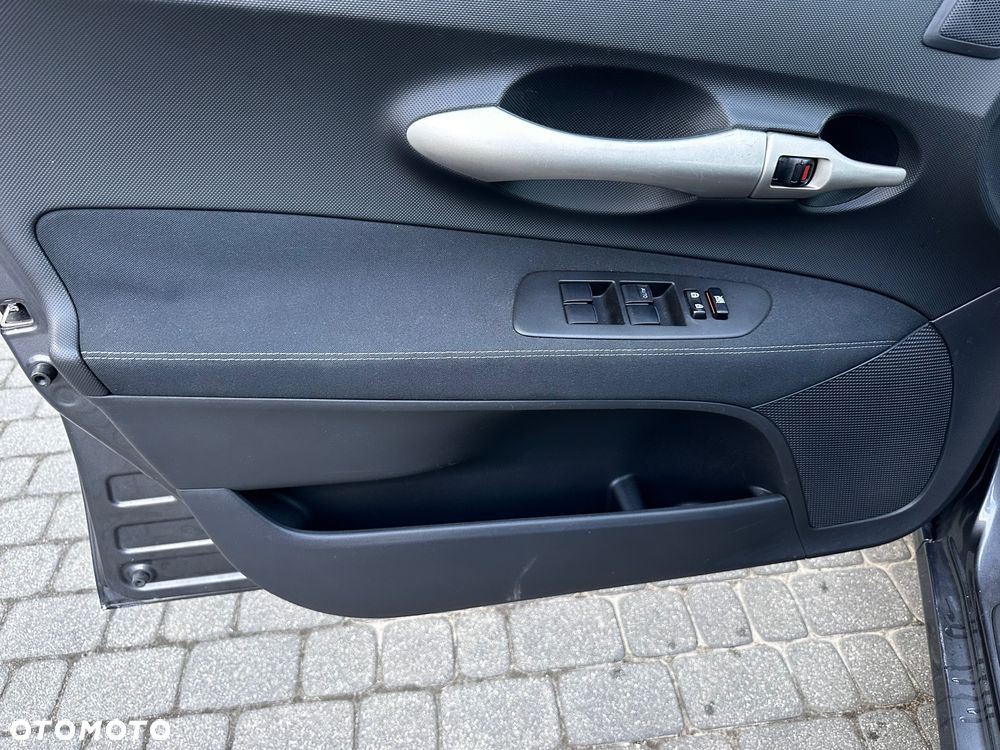 Toyota Auris 1.6 Life+ - 21