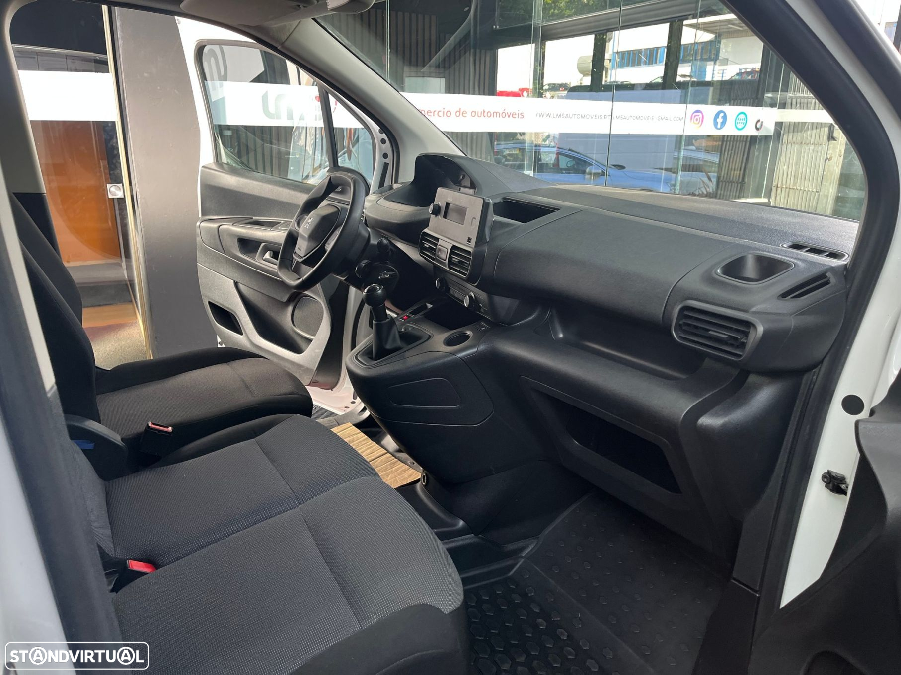 Peugeot Partner 1.5 BlueHDi Pro Longa - 10