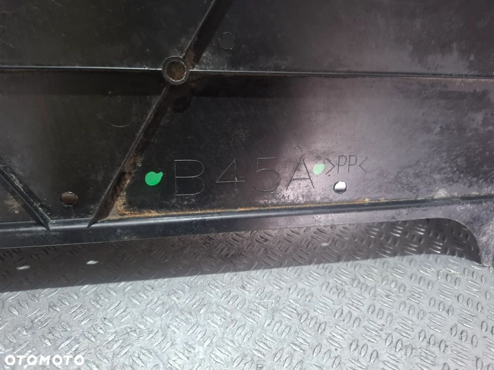 Dolna osłona silnika podwozia lewa Mazda III 2015 rok 2,2D nr B45A - 2