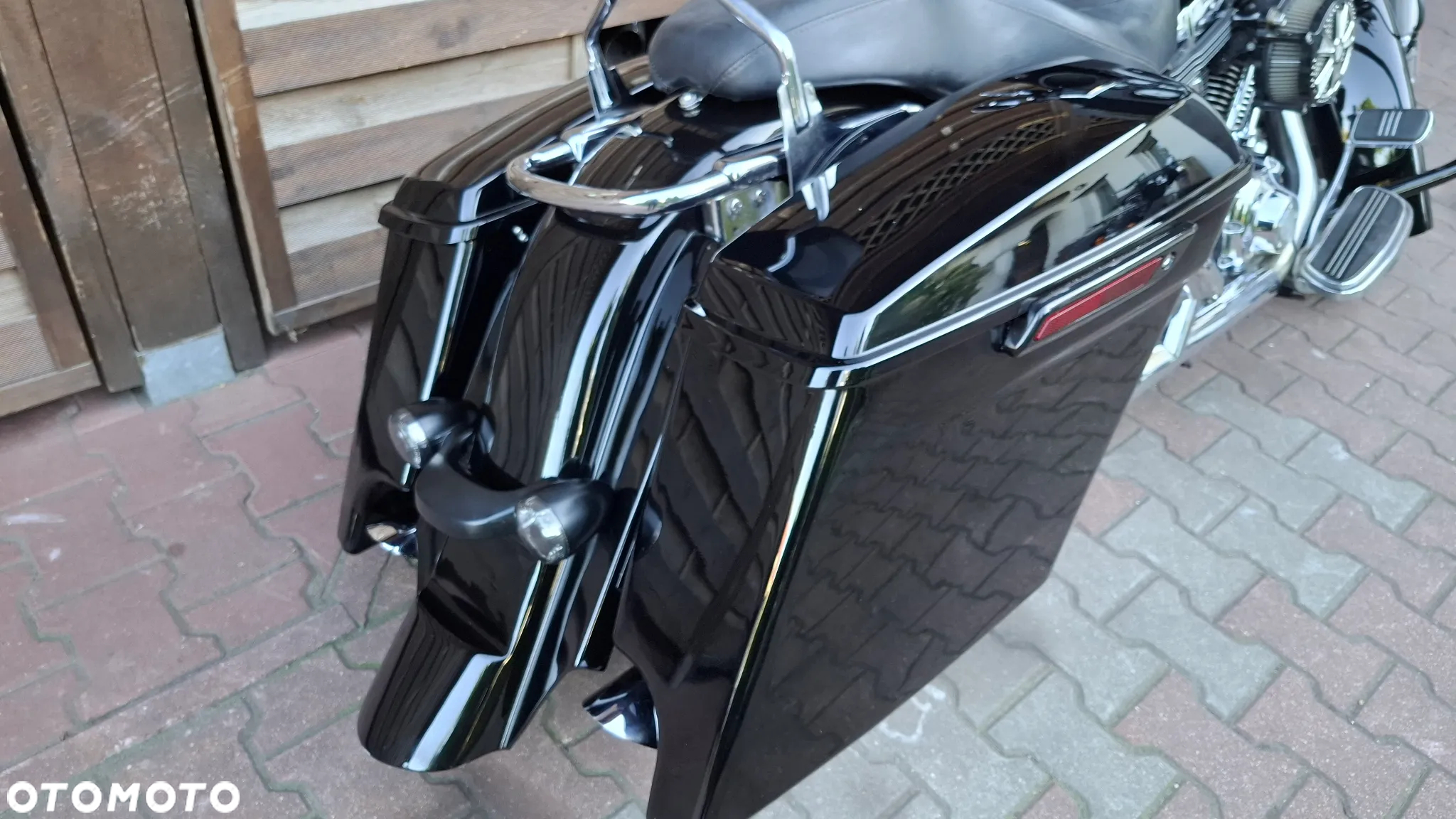Harley-Davidson Touring Street Glide - 4