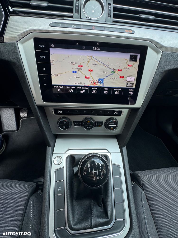 Volkswagen Passat 2.0 TDI (BlueMotion Technology) Highline - 25