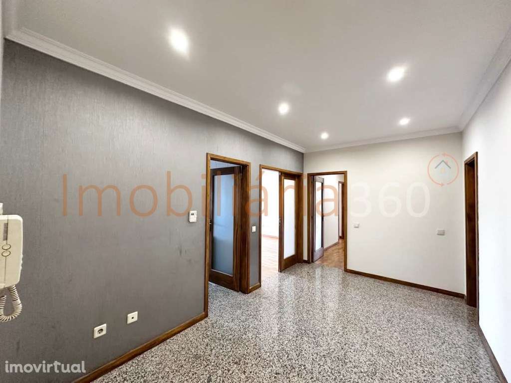 **Apartamento T3 à venda em localização privilegiada!** - Grande imagem: 3/18