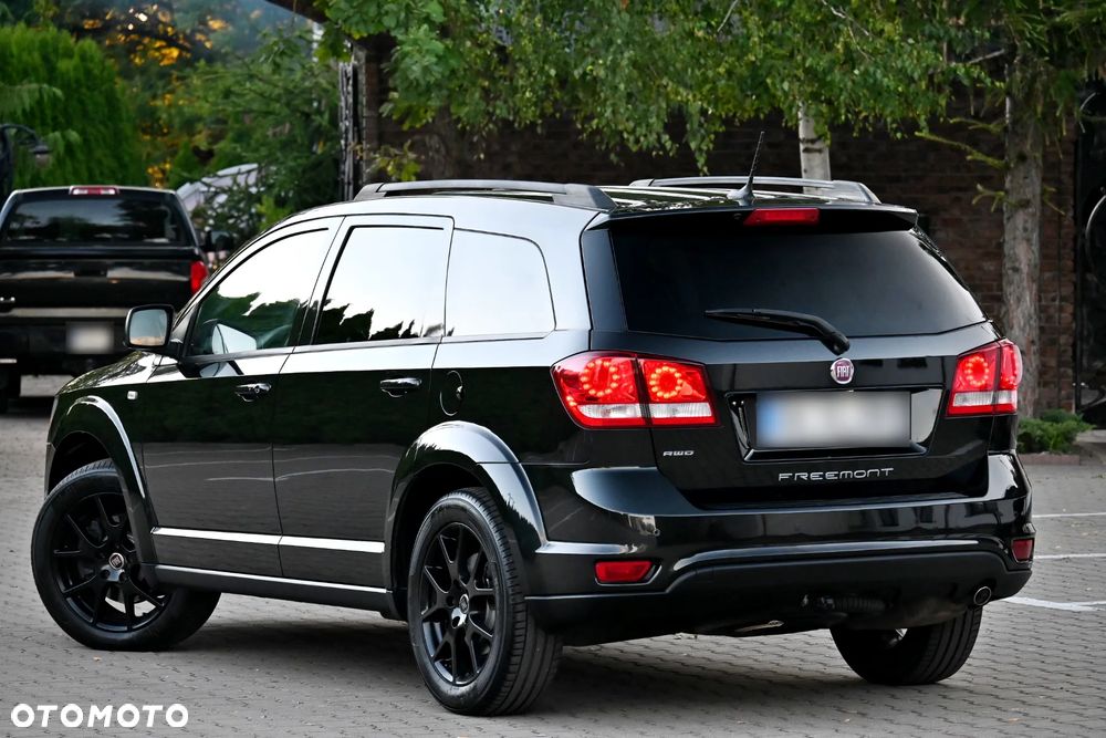 Fiat Freemont 2.0 Multijet Black Code AWD - 19