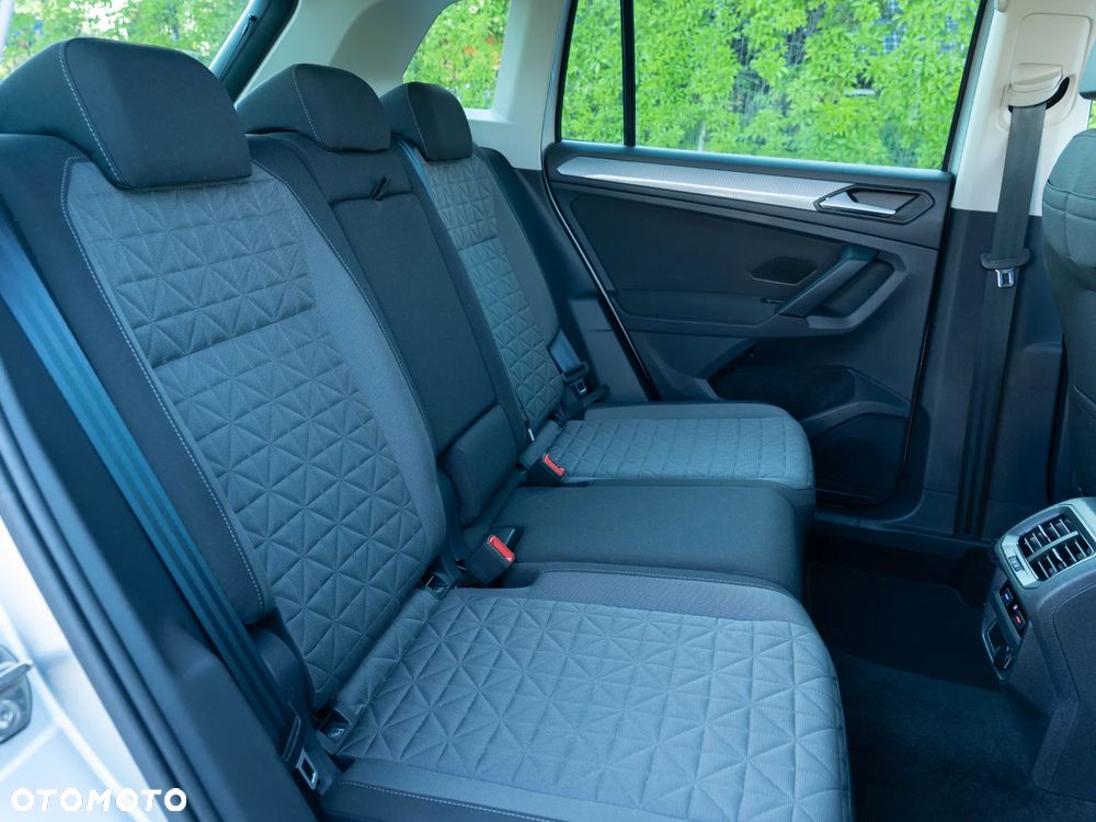 Volkswagen Tiguan 2.0 TDI SCR DSG Life - 17