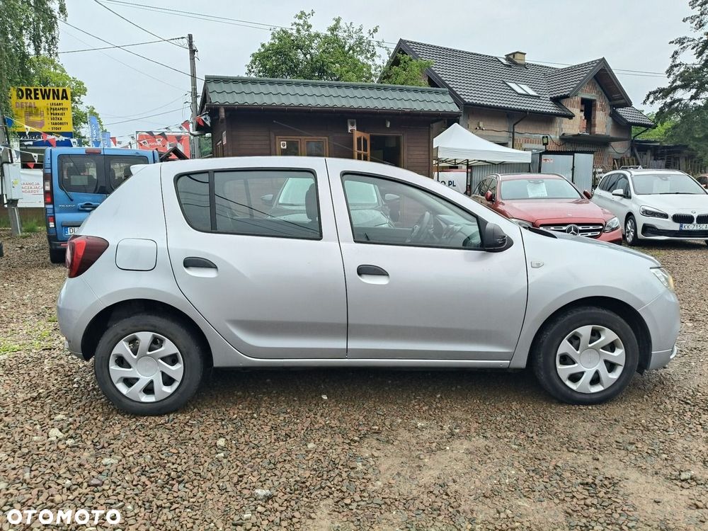 Dacia Sandero - 3