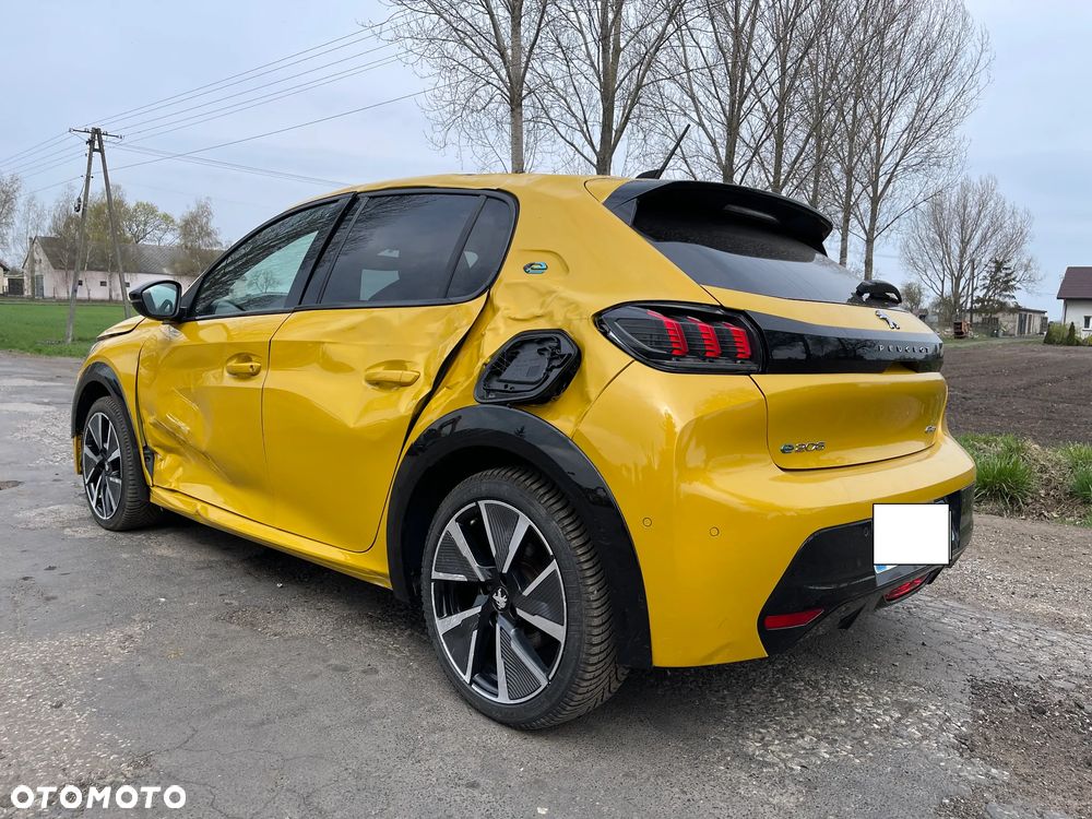 Peugeot 208 GT Line - 6