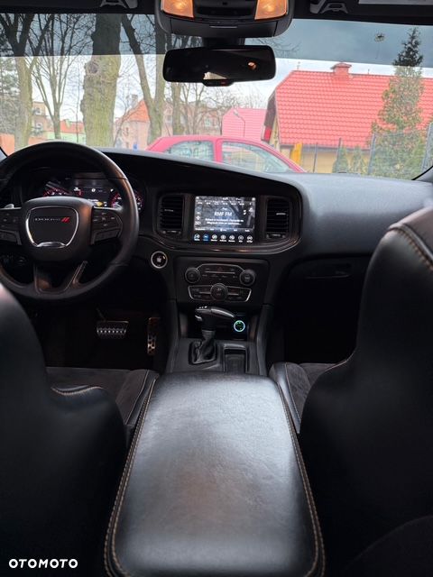 Dodge Charger Automatik SRT 392 - 10