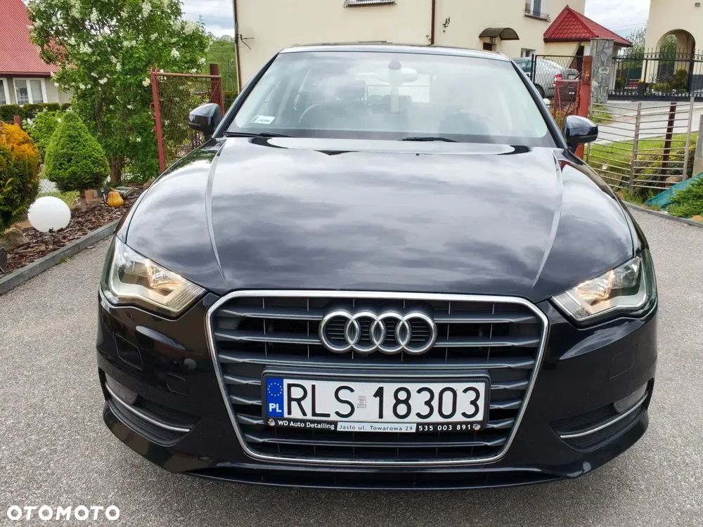 Audi A3 Sportback 1.6 TDI Ambiente - 3