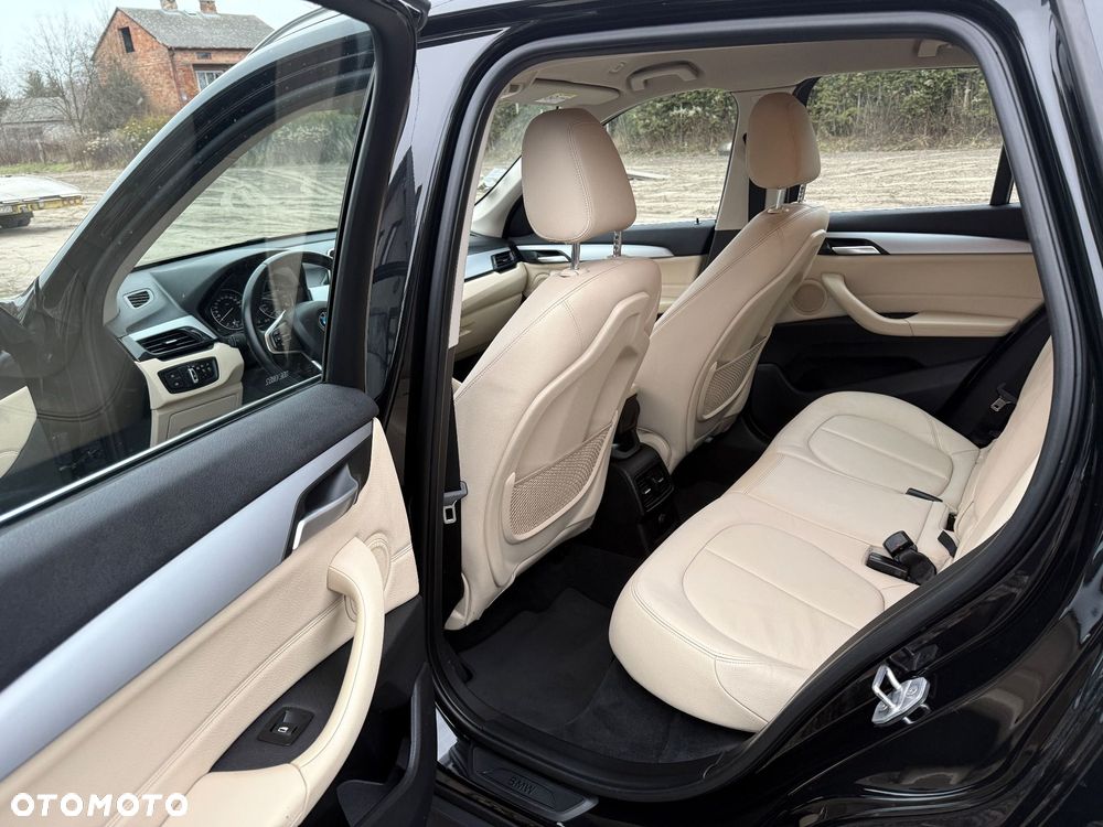 BMW X1 sDrive18d Advantage - 19