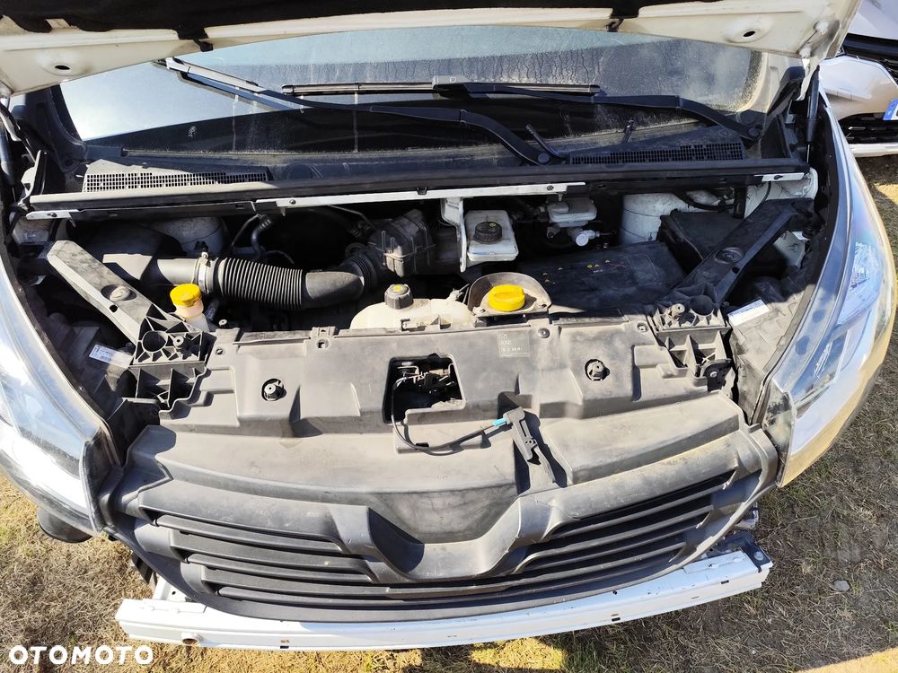 Renault Trafic - 17