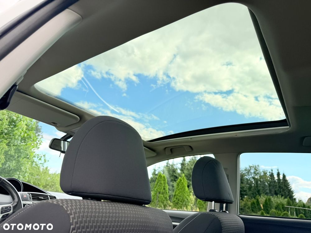 Toyota Verso 1.8 5-Sitzer Skyview Edition - 32