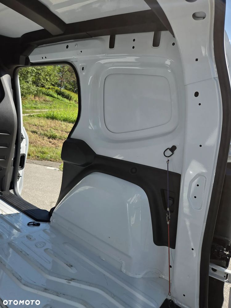 Renault KANGOO - 25