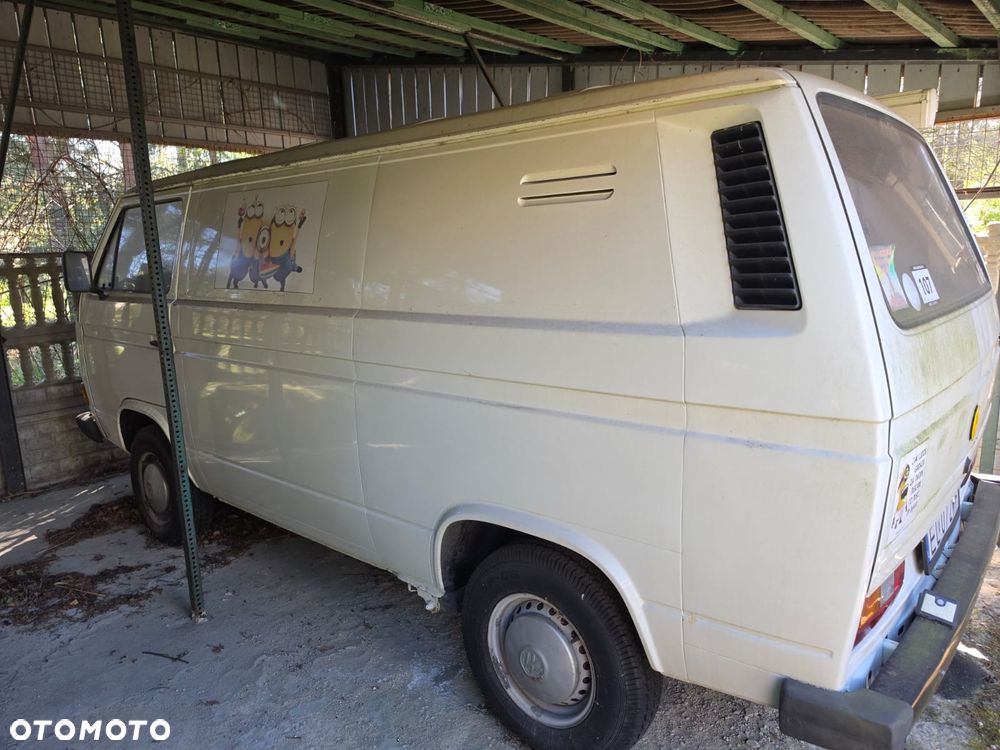 Volkswagen Transporter - 5