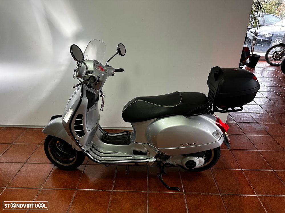 Vespa GTS Super 250 - 5