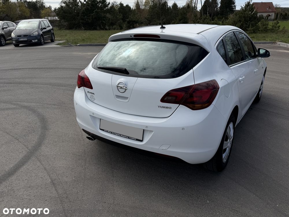 Opel Astra 1.4 T Enjoy - 32