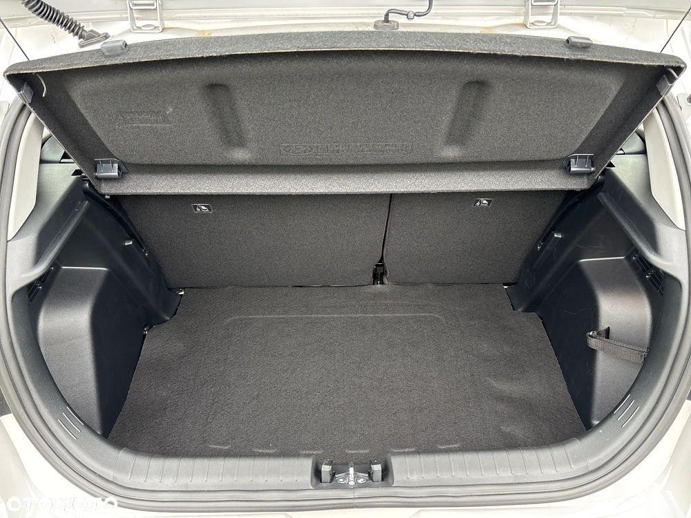 Hyundai i20 1.2 Modern - 15