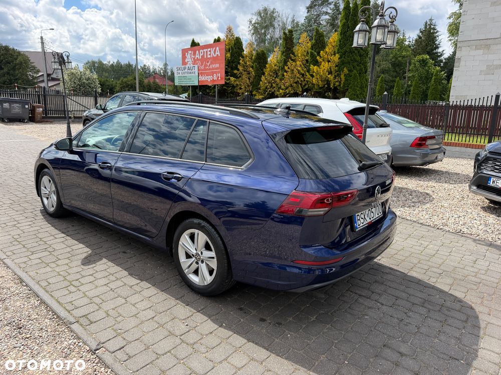 Volkswagen Golf 1.5 TSI BMT Comfortline - 32