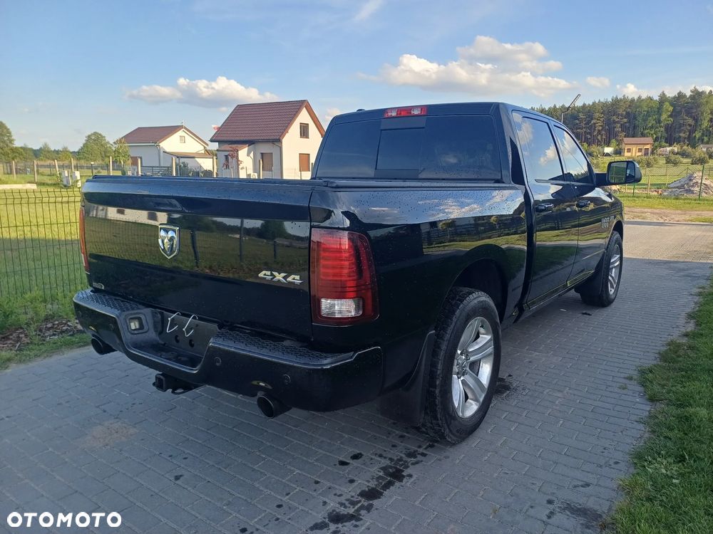 Dodge RAM - 6