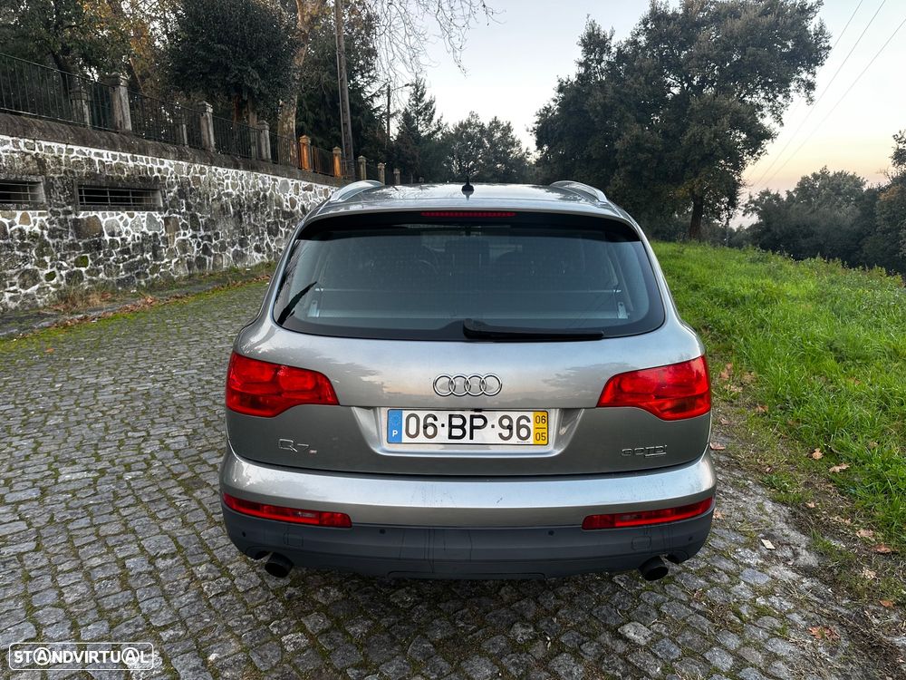 Audi Q7 3.0 TDI Sport Tiptronic - 16