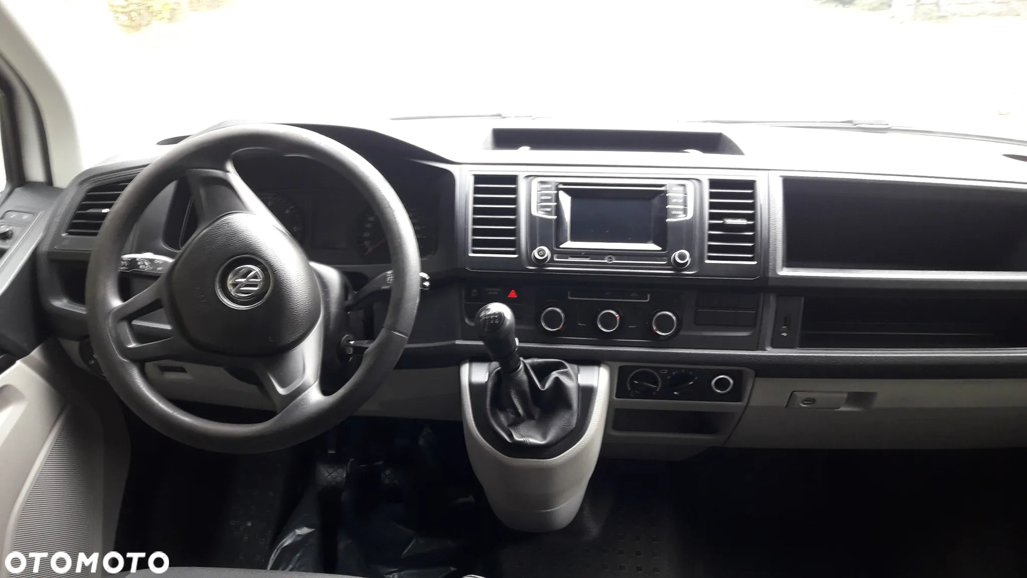 Volkswagen Caravelle 2.0 TDI L2 Highline - 5