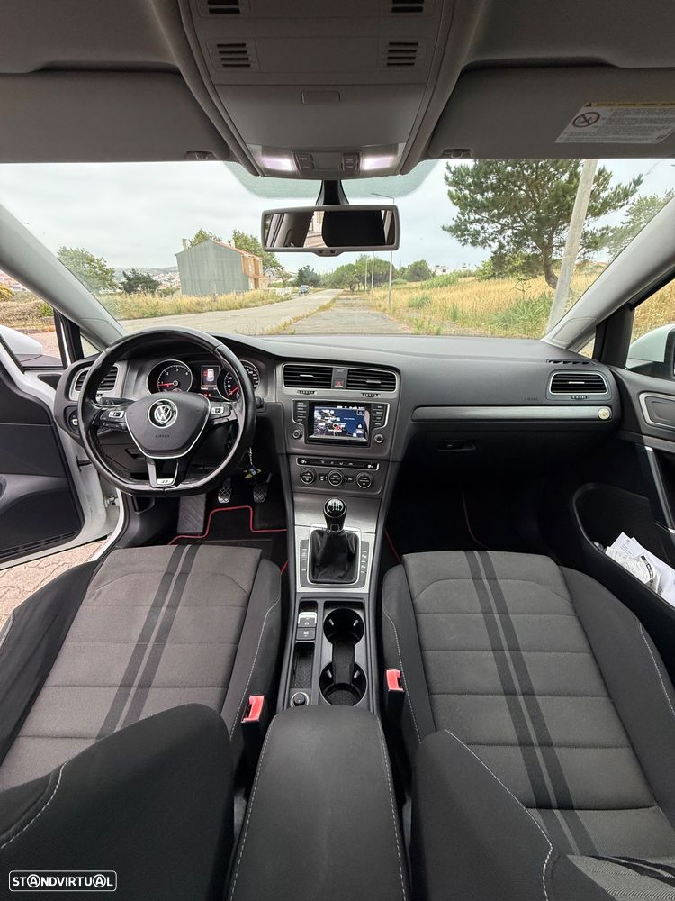 VW Golf 1.6 BlueTDI Comfortline - 15