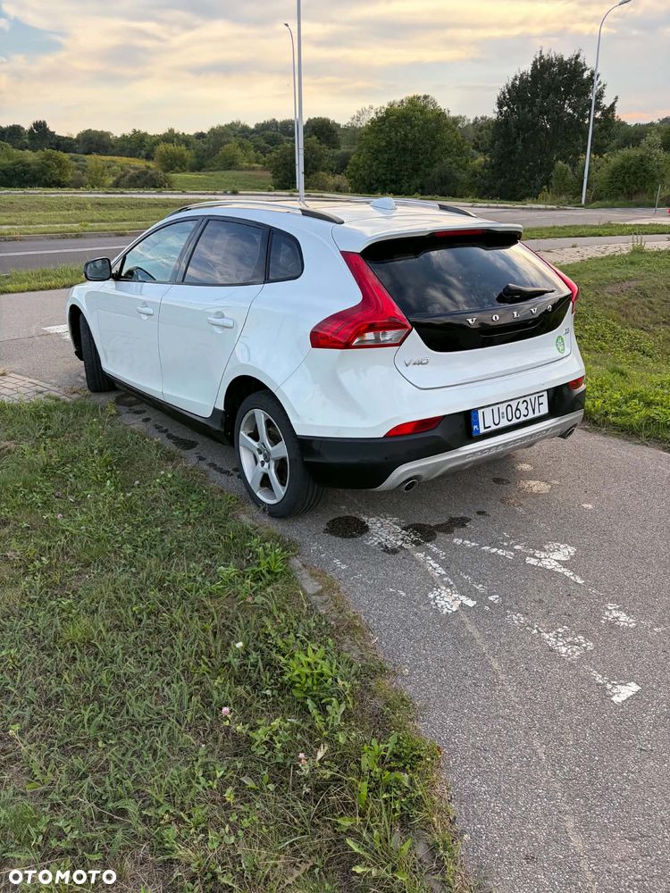 Volvo V40 D3 Geartronic Momentum - 14