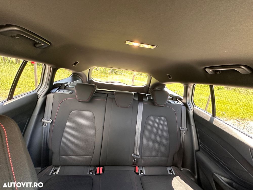 Ford Focus 2.0 EcoBlue ST-Line - 33
