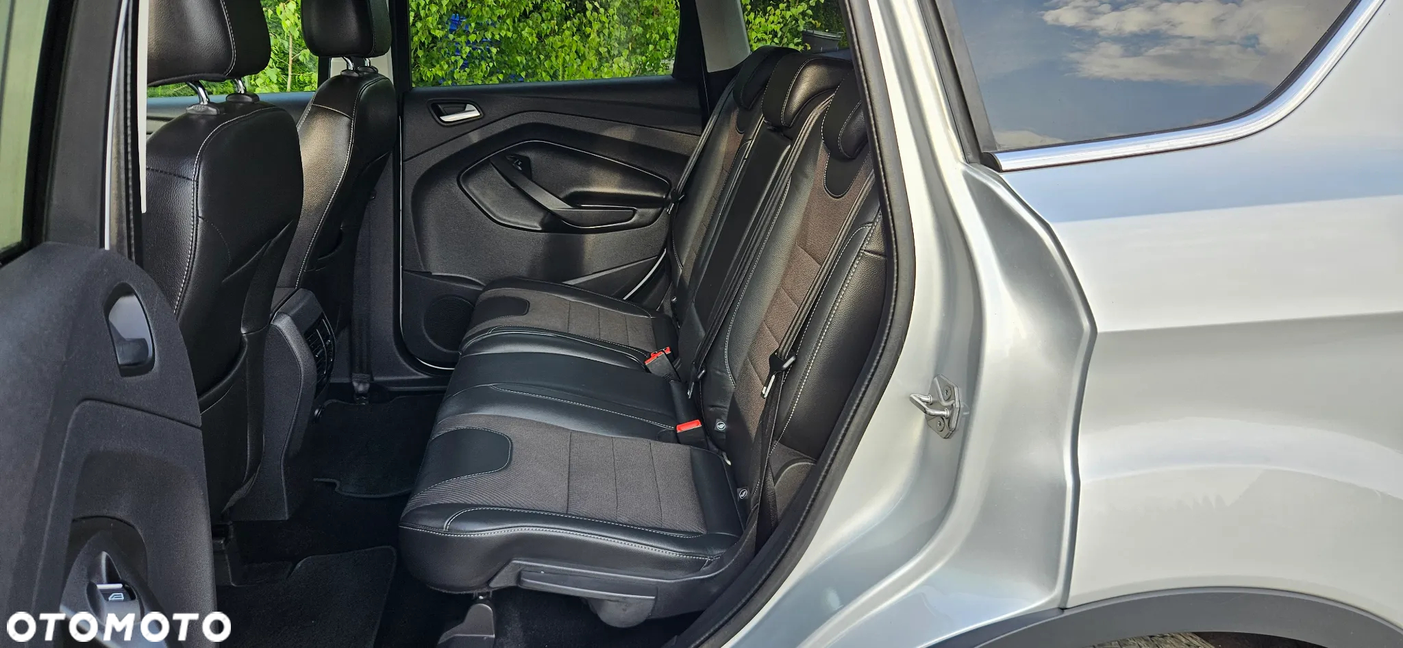 Ford Kuga 2.0 TDCi 4WD Titanium - 29
