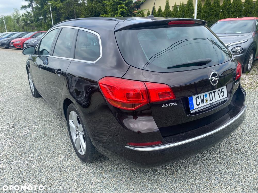 Opel Astra 1.4 Turbo Color Edition - 13