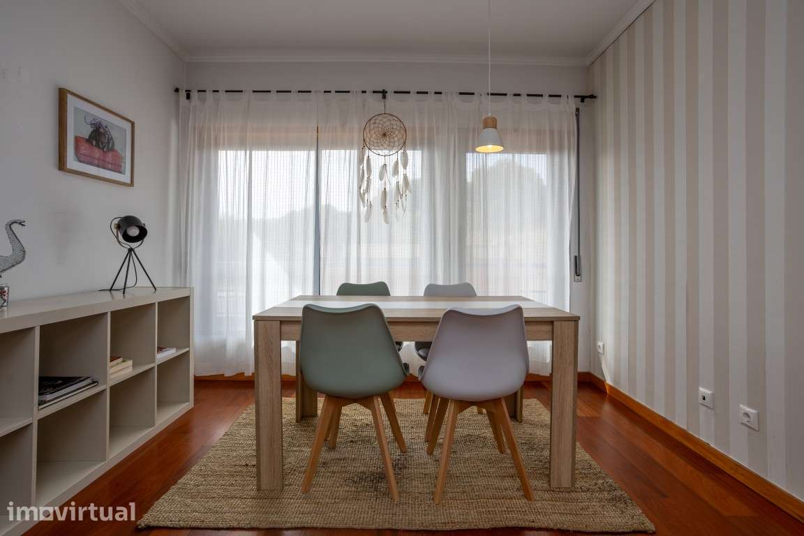 Apartamento T2 com varanda, arrecadação e garagem - Grande imagem: 4/31
