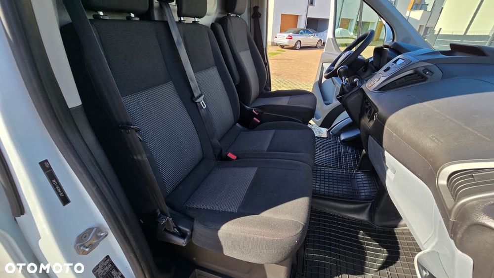 Ford Transit Custom - 17