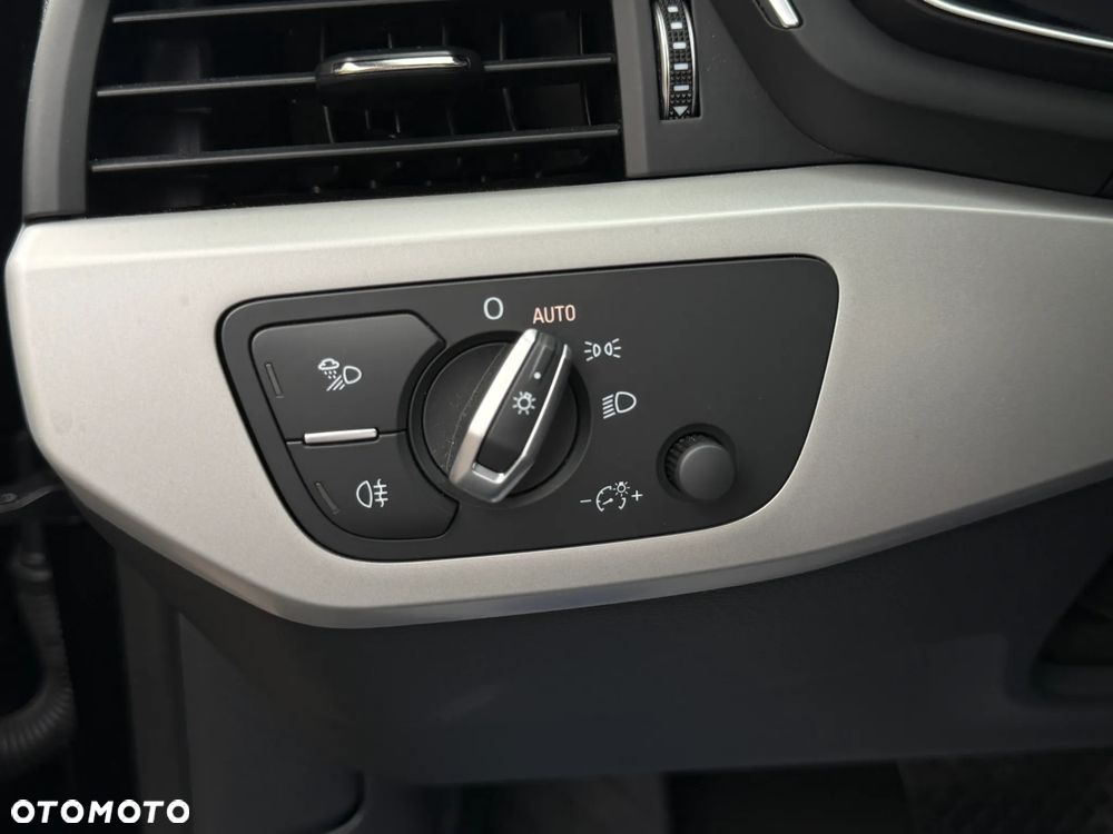 Audi A5 Sportback 40 TFSI mHEV S tronic - 28