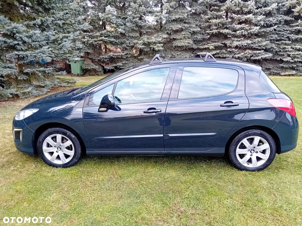 Peugeot 308 120 VTi Style - 11
