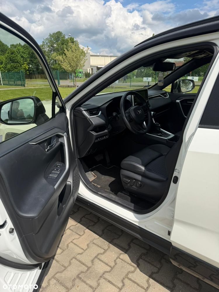 Toyota RAV4 - 13